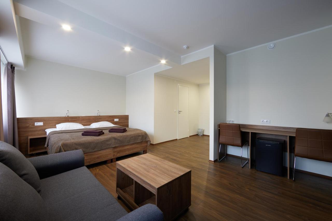 Hotell Wesenbergh Rakvere Exterior foto