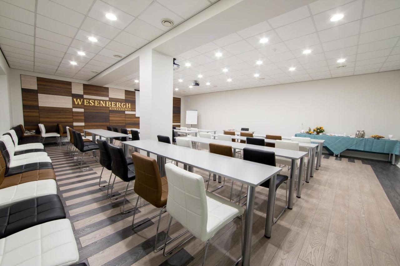 Hotell Wesenbergh Rakvere Exterior foto