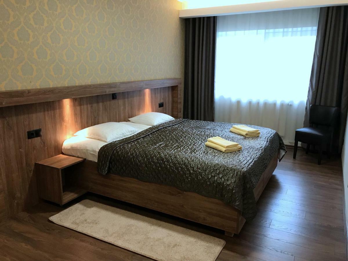 Hotell Wesenbergh Rakvere Exterior foto