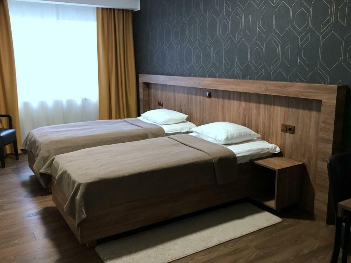 Hotell Wesenbergh Rakvere Exterior foto